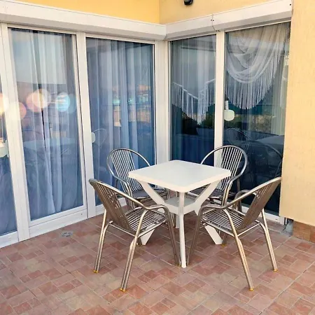 Apartment Golden View Przy Samym Morzu Plazy